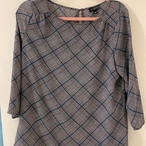 Striped 3/4 sleeve dress blouse